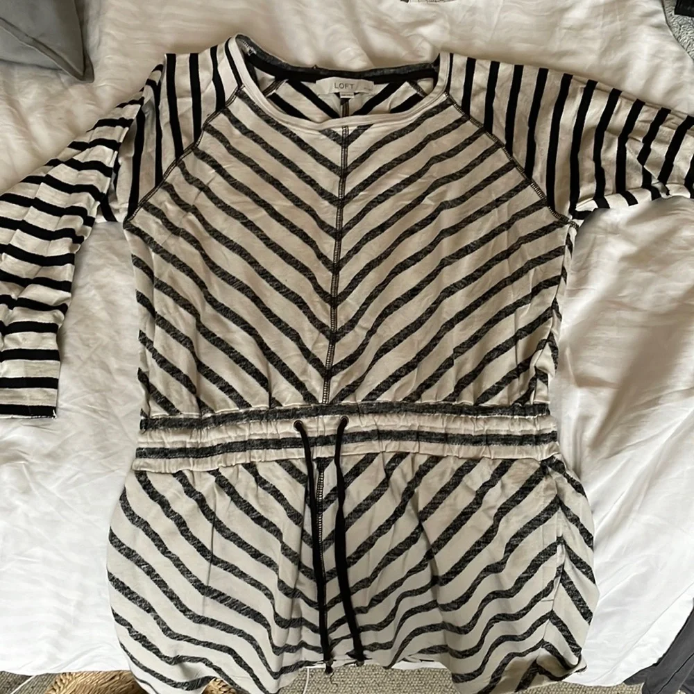 Ann Taylor Loft Beach Cover Up Size XS petite - Picture 2 of 8